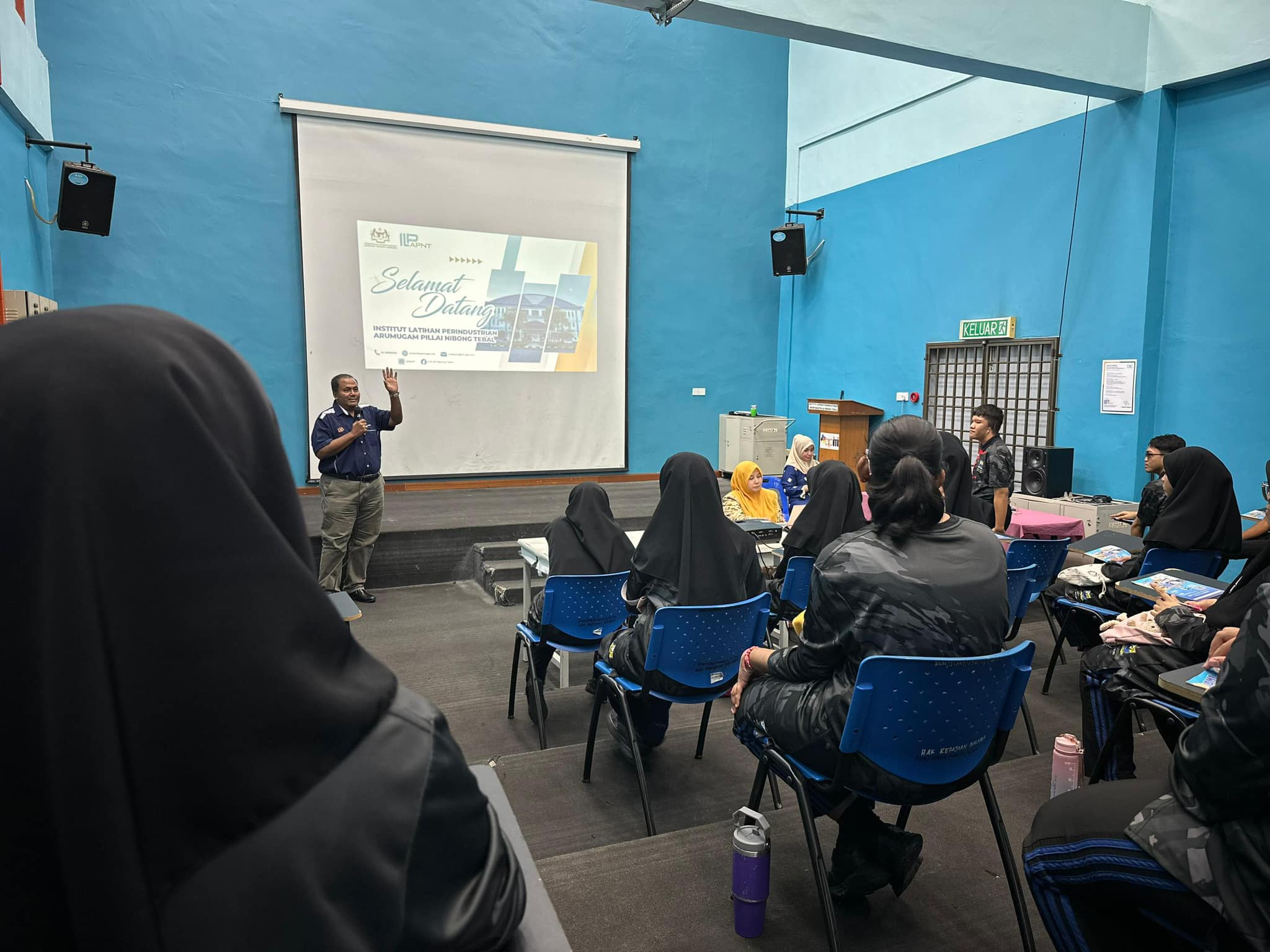 Lawatan Pelajar sekolah Lawatan Pelajar sekolah
